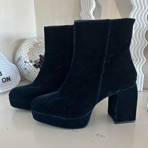 Zara Blue velvet platform boots
